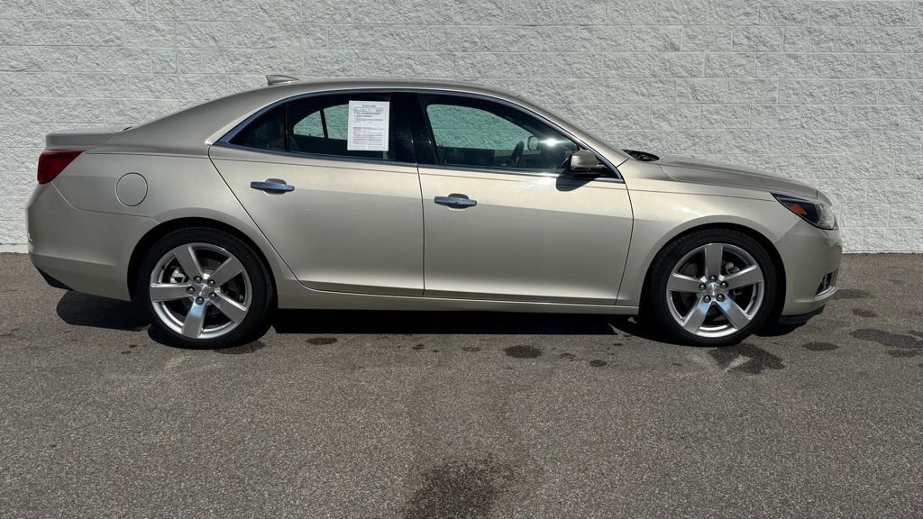 Used 2015 Chevrolet Malibu 2LZ with VIN 1G11G5SX2FF164789 for sale in O'Fallon, MO