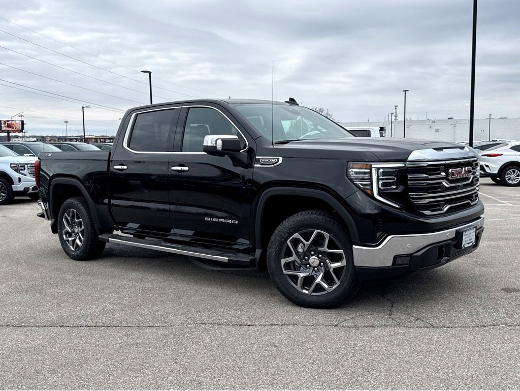 2026 GMC Sierra 1500 SLT's photo