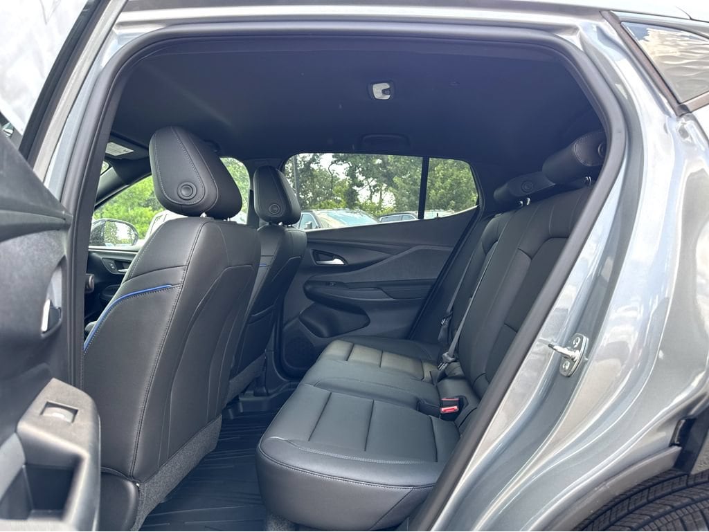 2026 Buick Envista Sport Touring - Photo 7