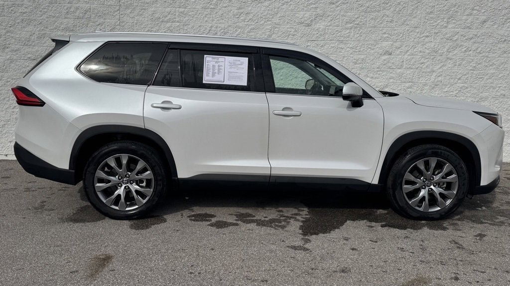 Used 2024 Toyota Grand Highlander XLE SUV