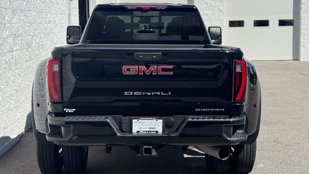 2024 Gmc Sierra 3500 HD Denali photo 4