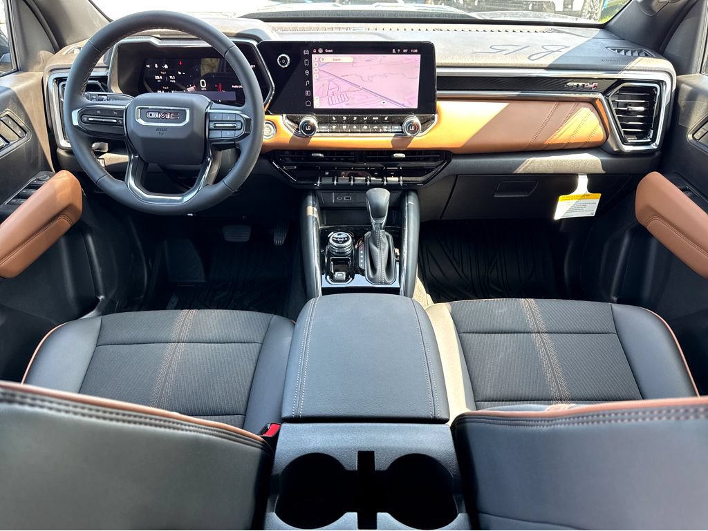 2026 GMC Canyon AT4 - Photo 11