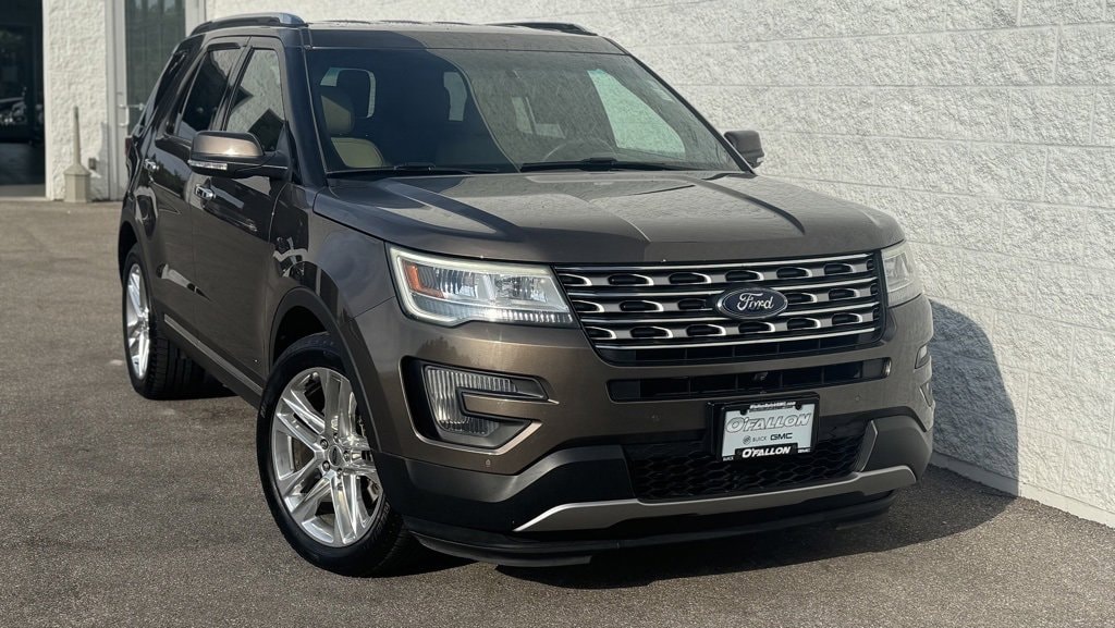 2016 Ford Explorer