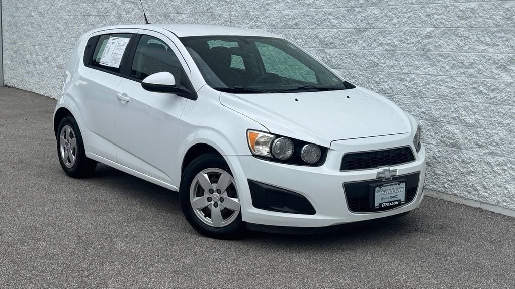 Used 2014 Chevrolet Sonic LS with VIN 1G1JA6SH8E4171563 for sale in O'Fallon, MO