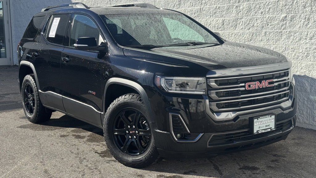 2023 GMC Acadia AT4's photo