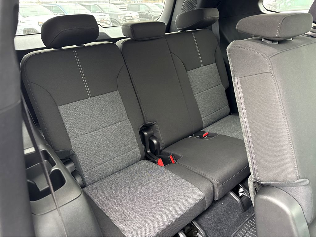 2026 GMC Acadia Elevation - Photo 7