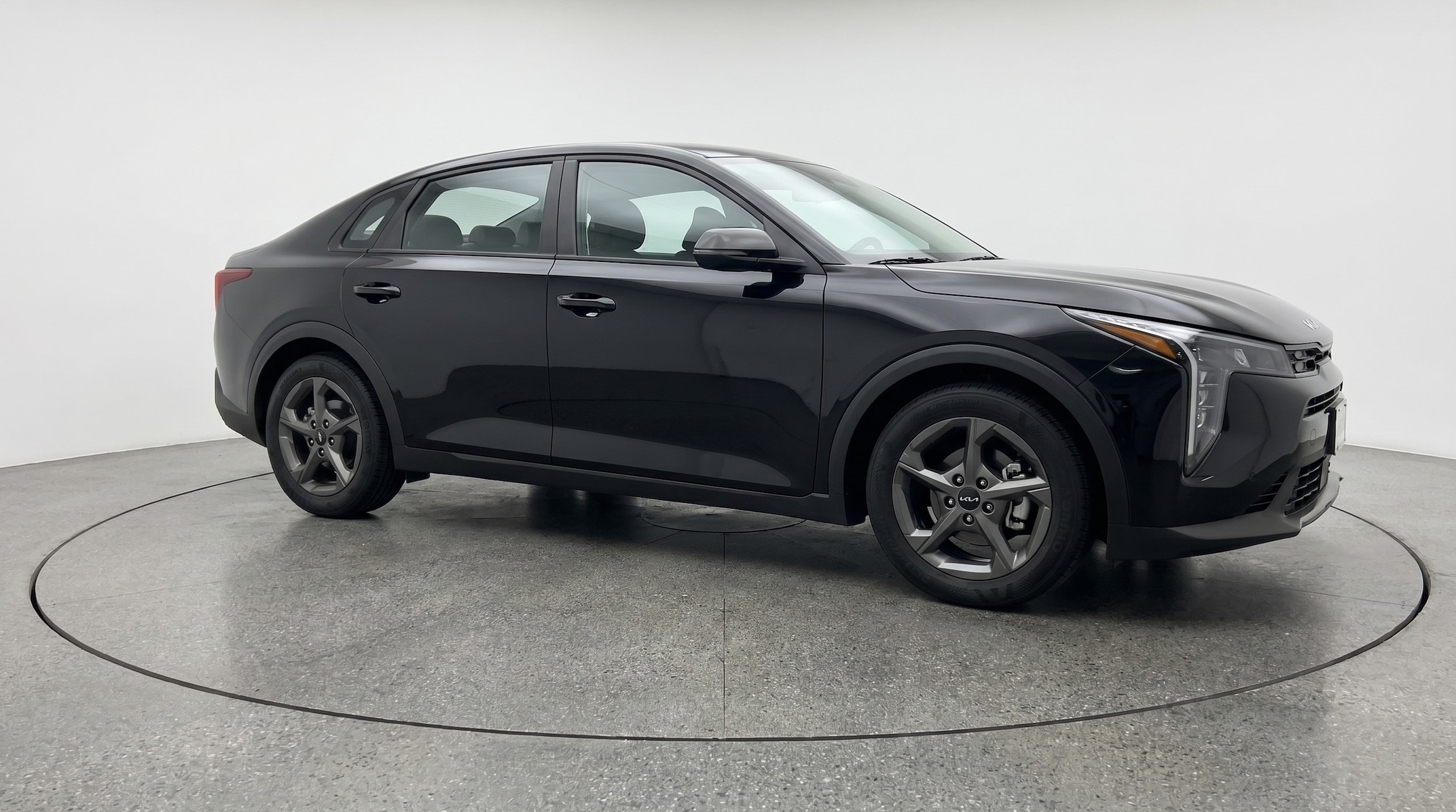 Thumbnail: 2026 Kia K4 - 1