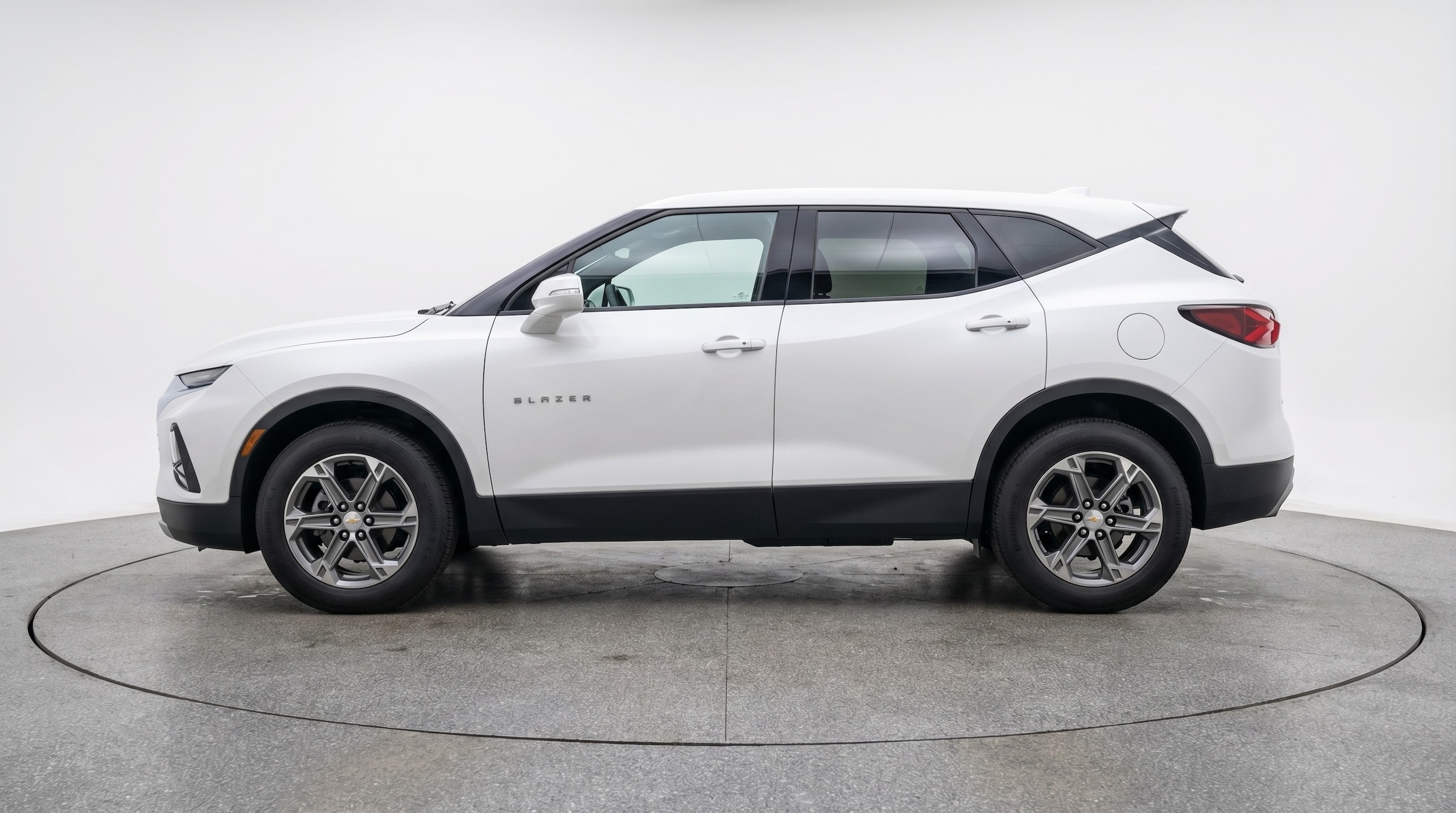 Thumbnail: 2026 Chevrolet Blazer - 4