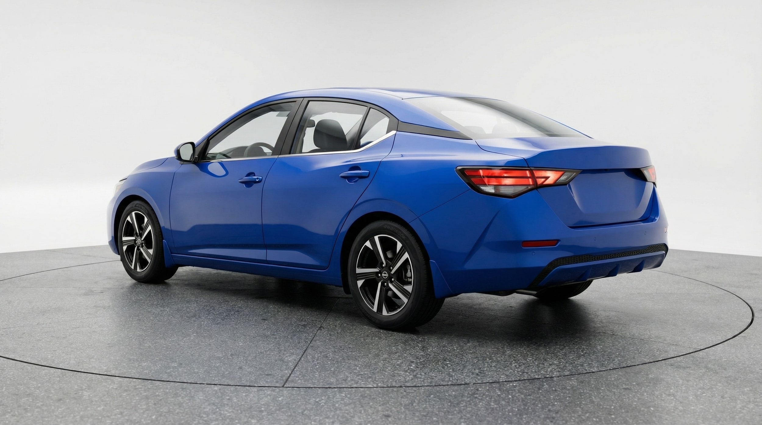 Thumbnail: 2025 Nissan Sentra - 5