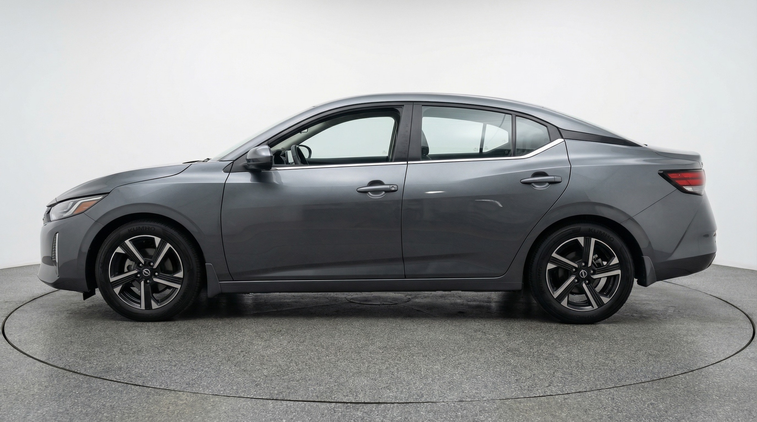 Thumbnail: 2025 Nissan Sentra - 4