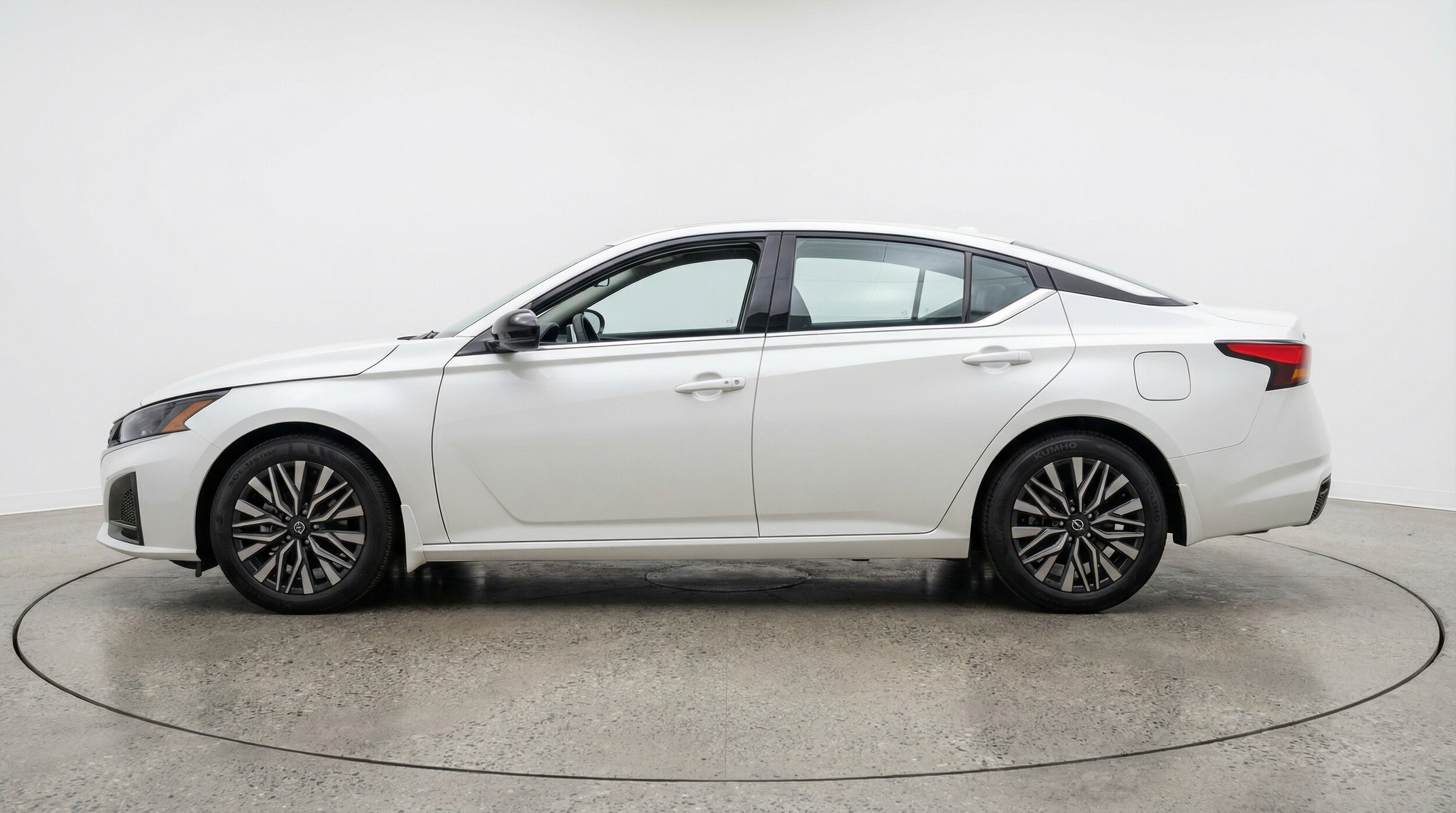 Thumbnail: 2026 Nissan Altima - 4