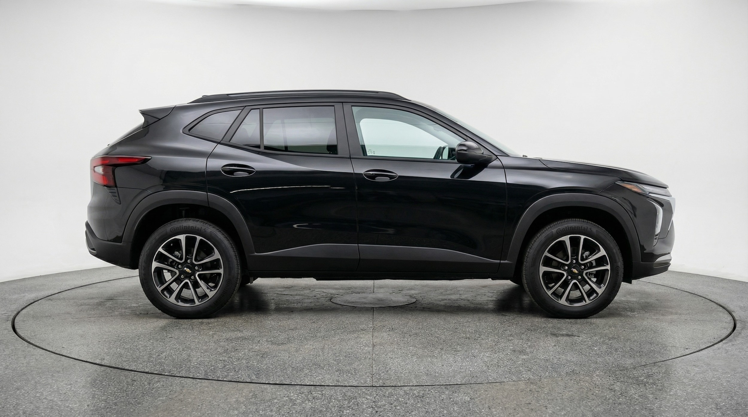 Thumbnail: 2025 Chevrolet TrailBlazer - 8