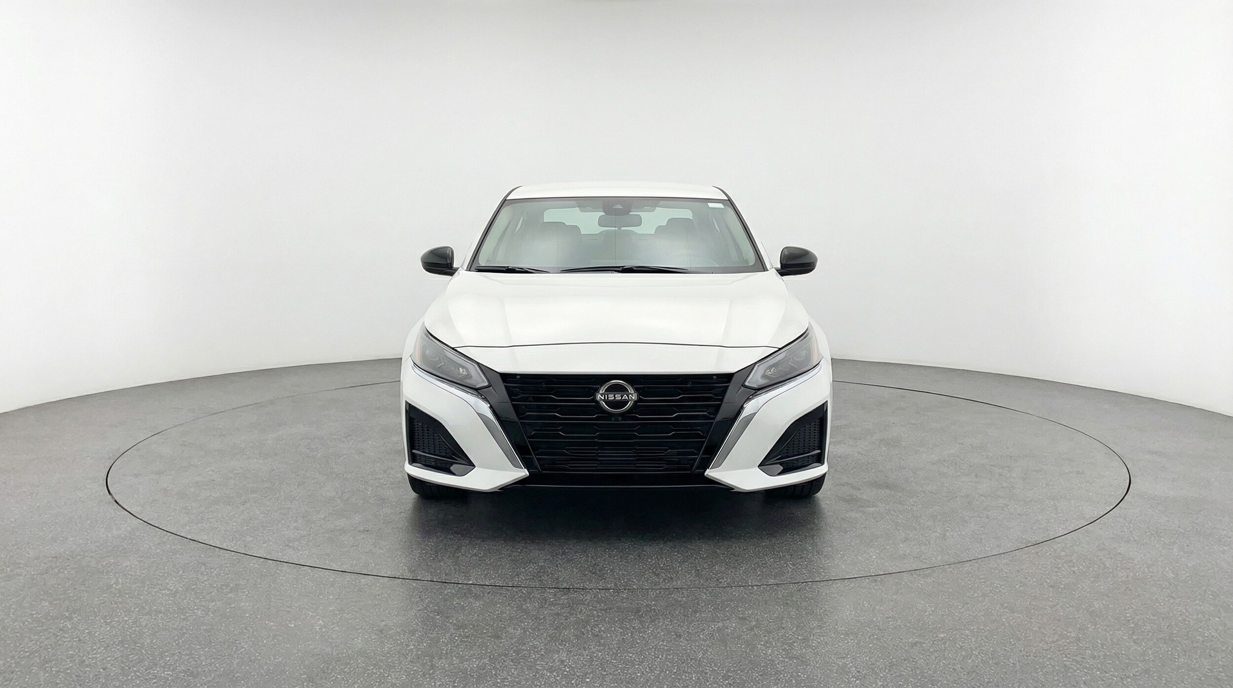 Thumbnail: 2025 Nissan Altima - 2