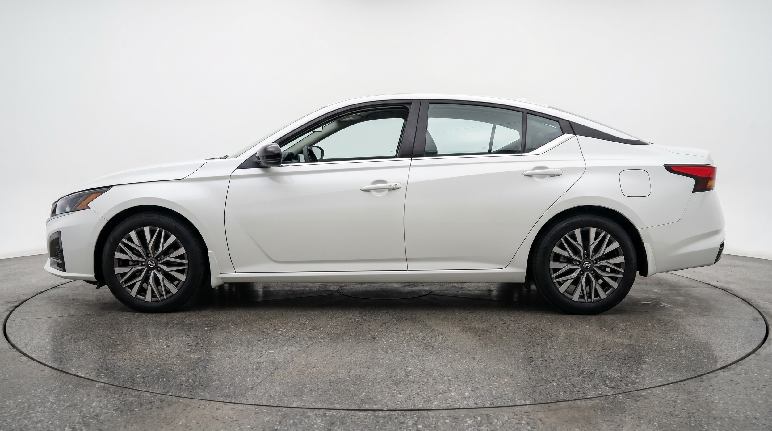 Thumbnail: 2026 Nissan Altima - 4