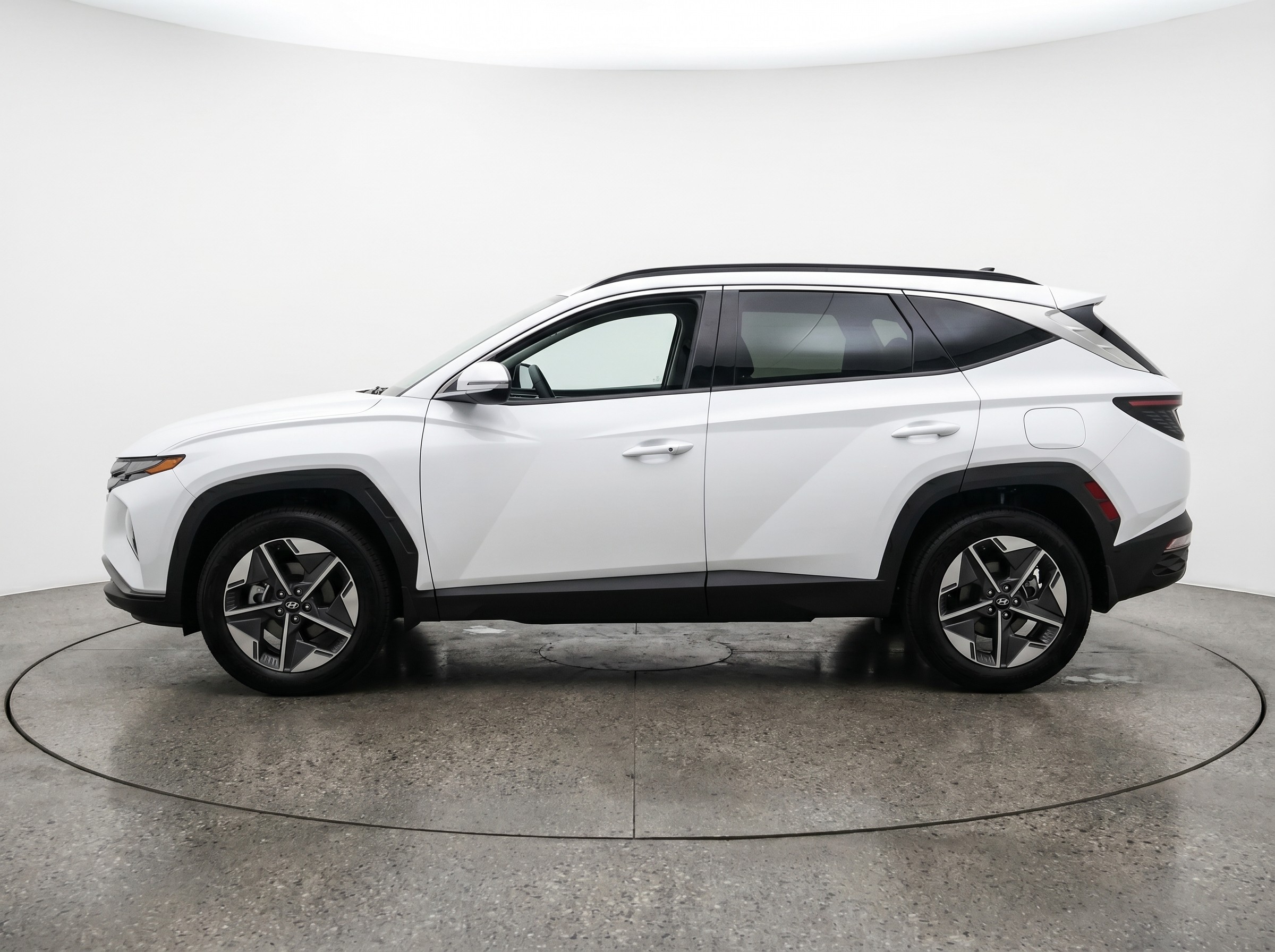 Thumbnail: 2026 Hyundai Tucson - 4