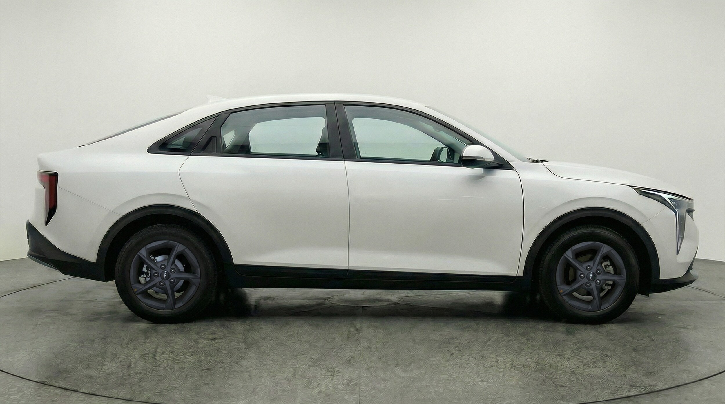 Thumbnail: 2025 Kia K4 - 8