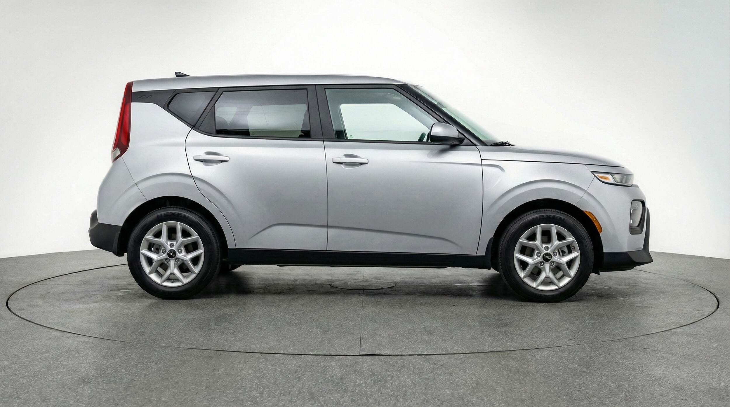 Thumbnail: 2025 Kia Soul - 8