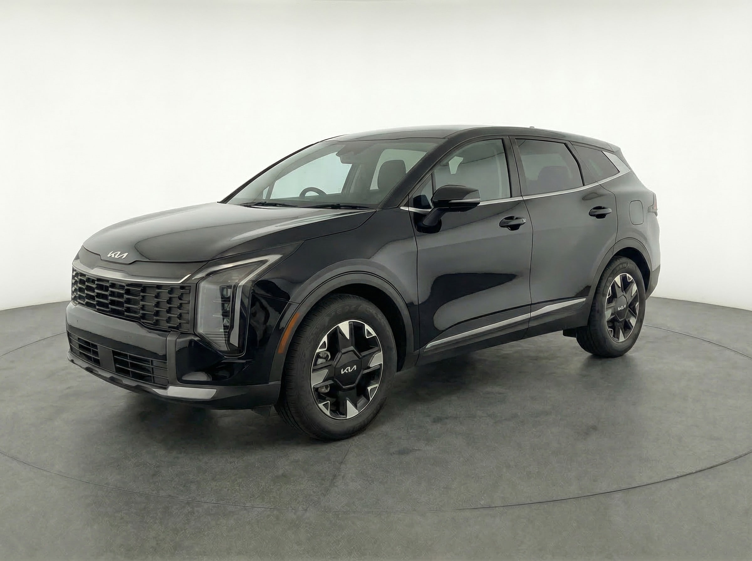 Thumbnail: 2026 Kia Sportage - 3