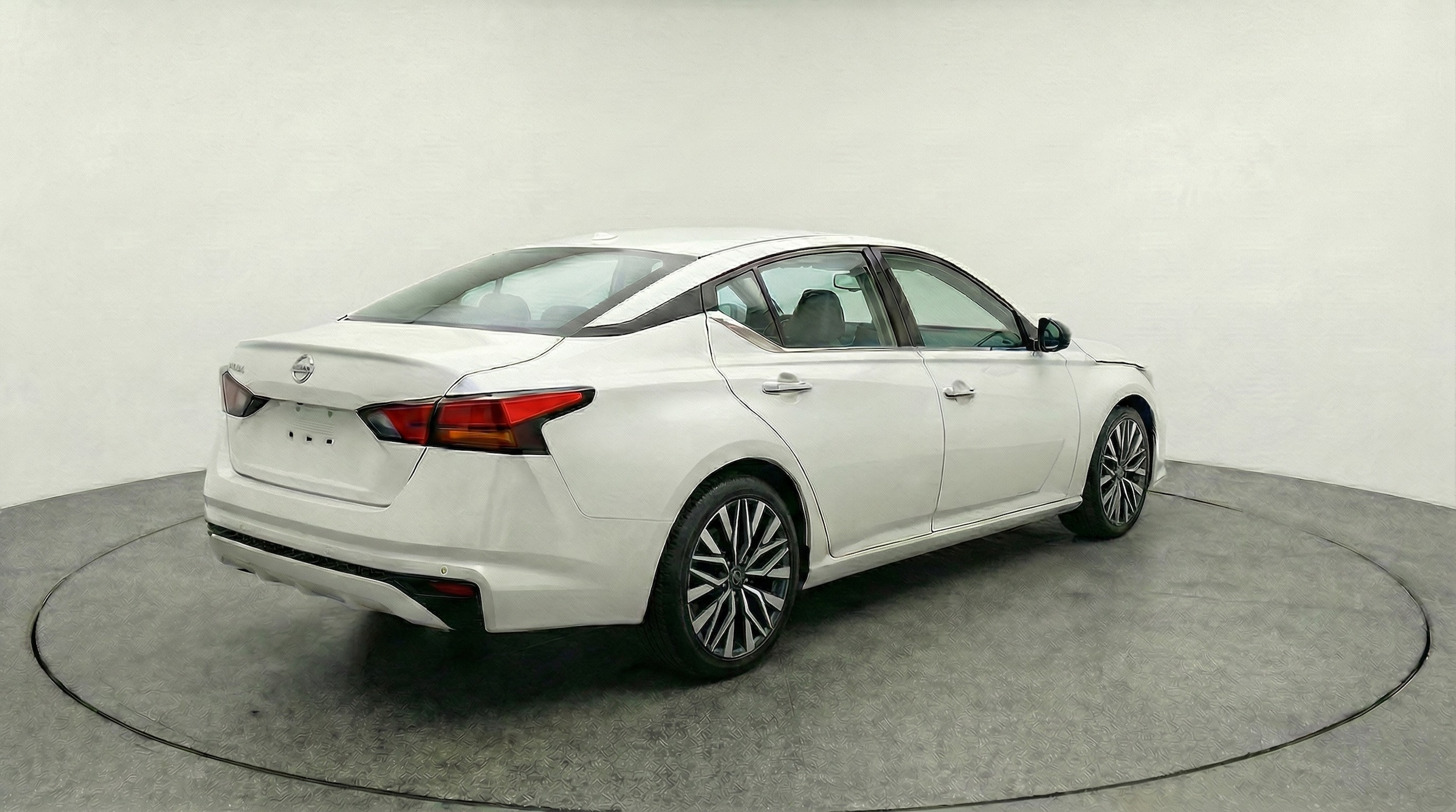 Thumbnail: 2025 Nissan Altima - 7