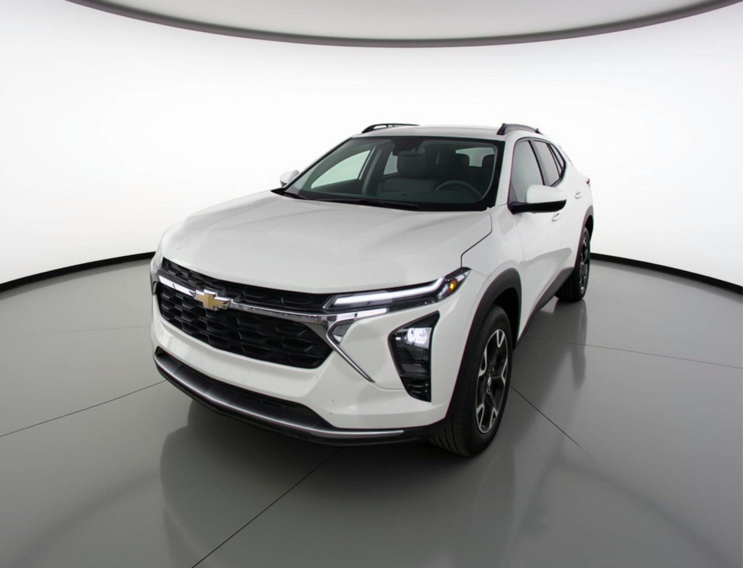 Thumbnail: 2025 Chevrolet Trax - 3