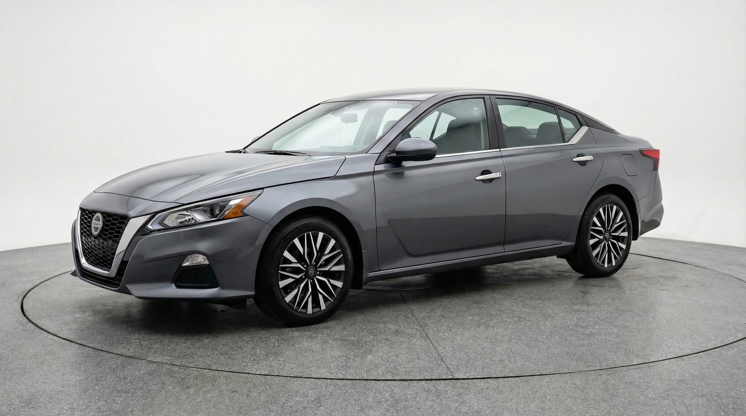 Thumbnail: 2025 Nissan Altima - 3