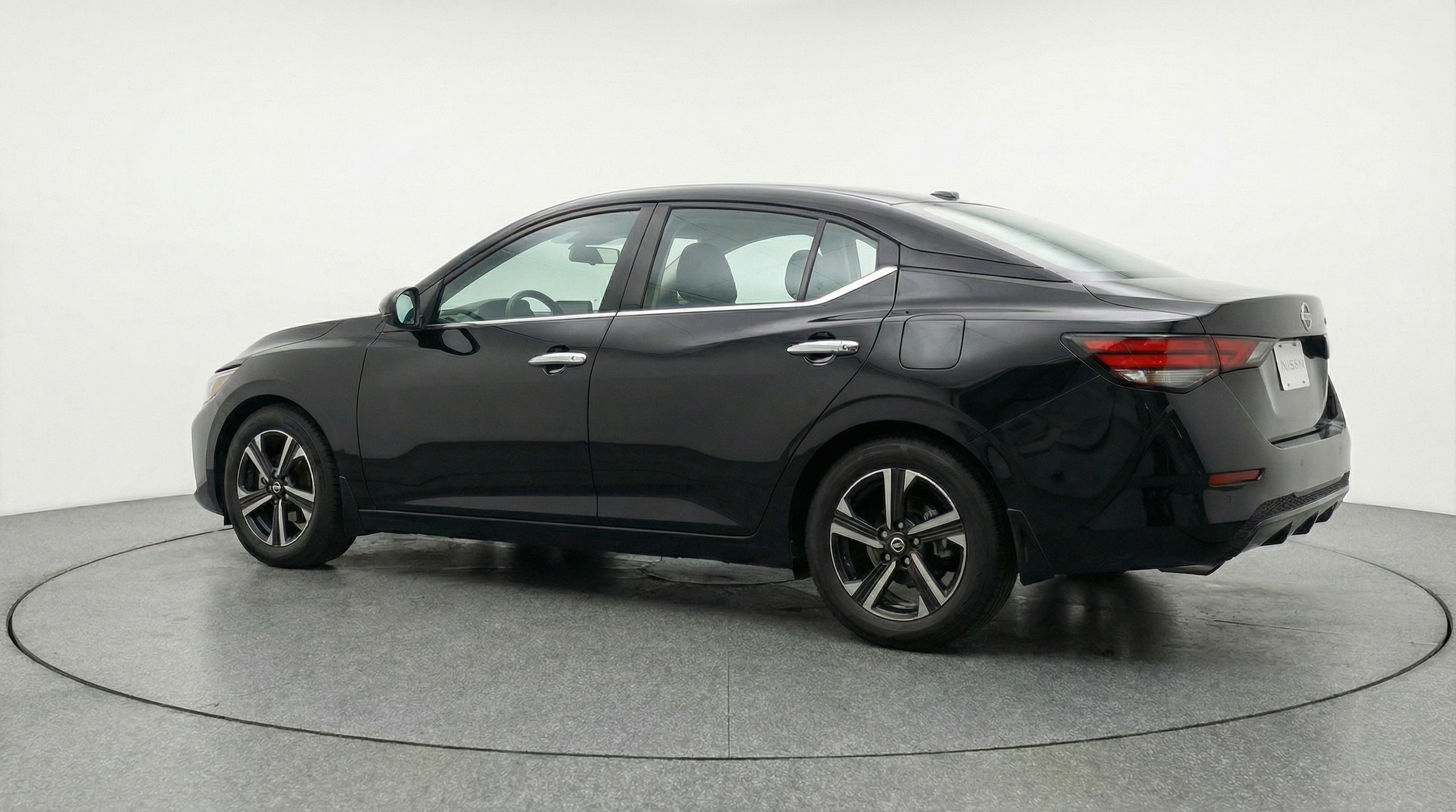 Thumbnail: 2025 Nissan Sentra - 5