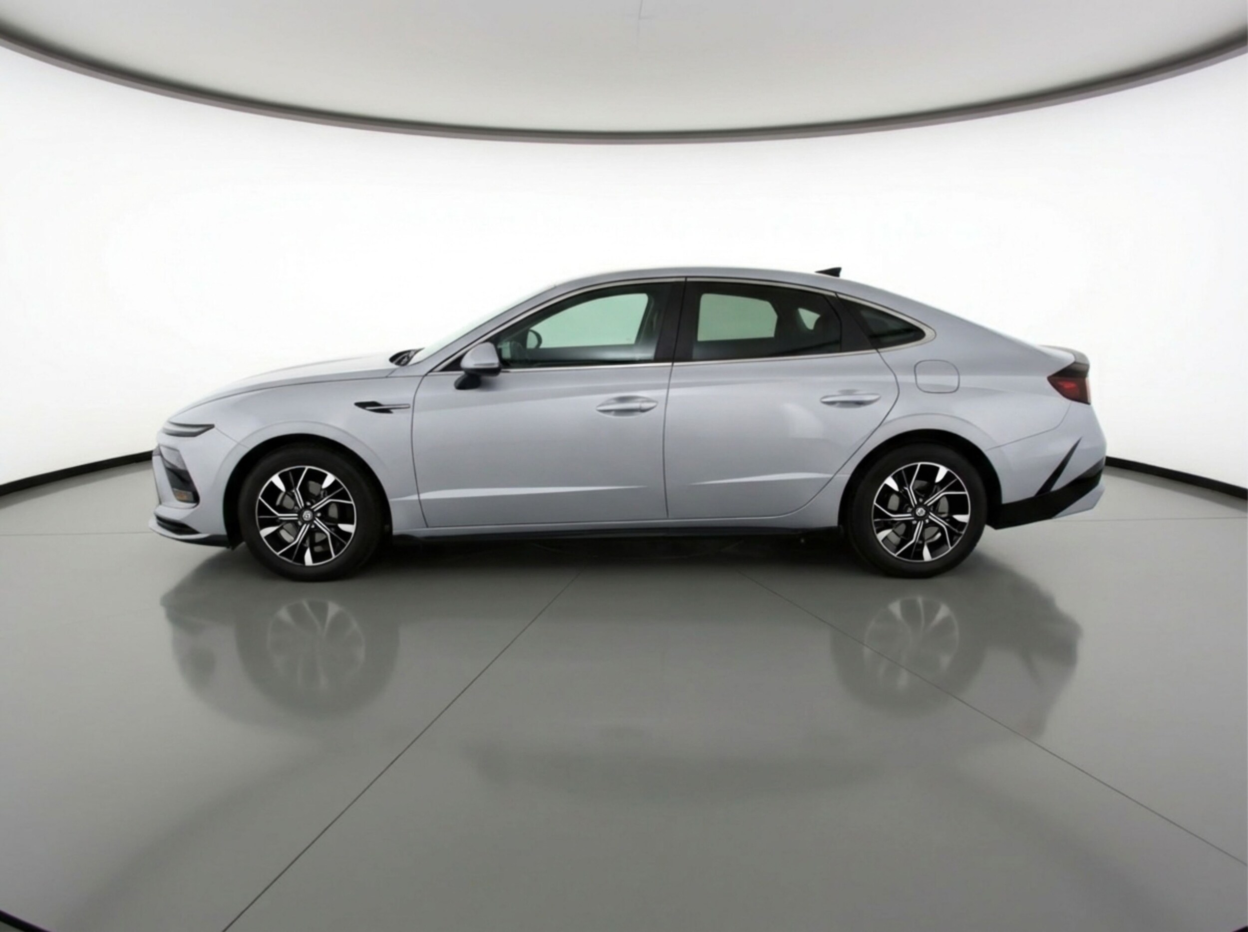 Thumbnail: 2025 Hyundai Sonata - 4