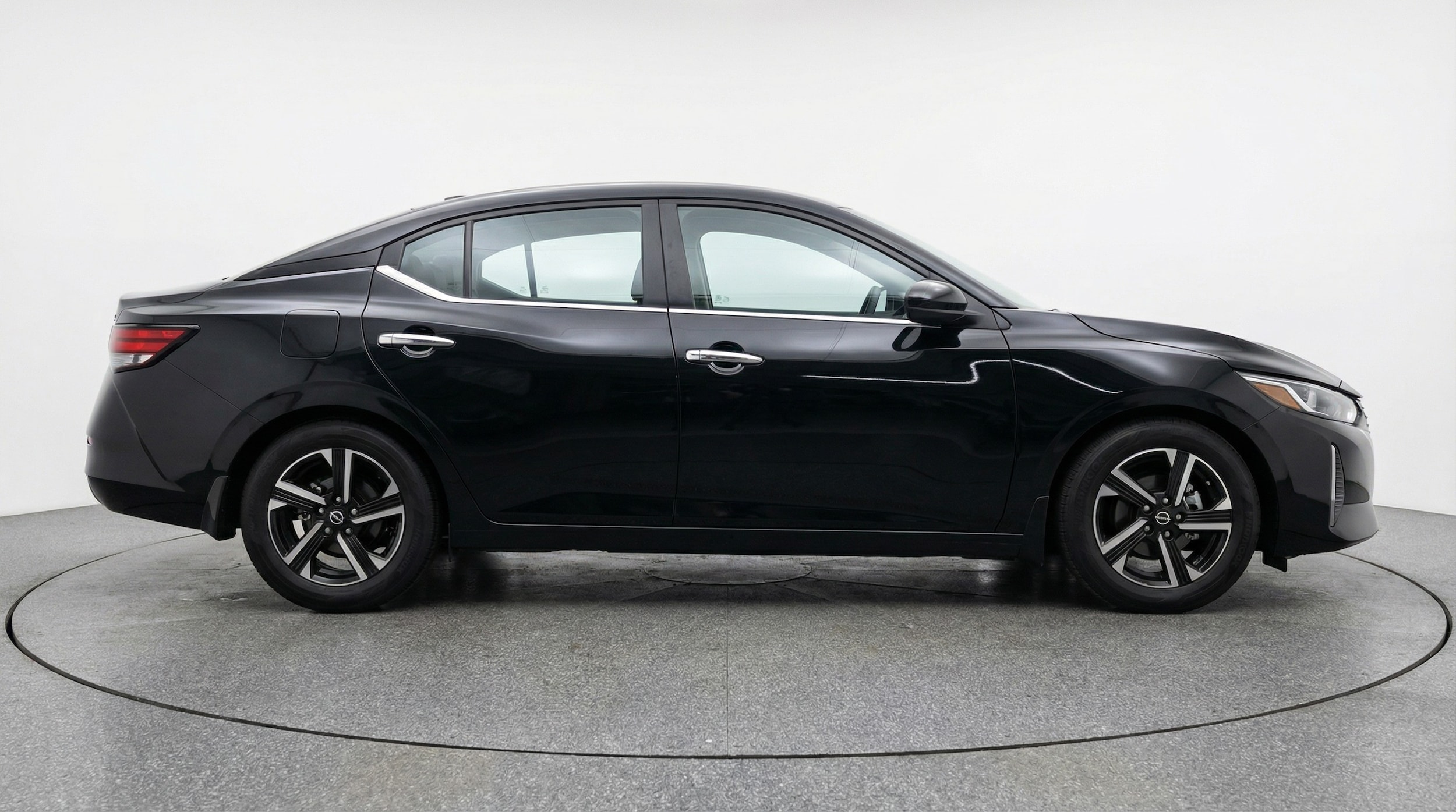 Thumbnail: 2025 Nissan Sentra - 8