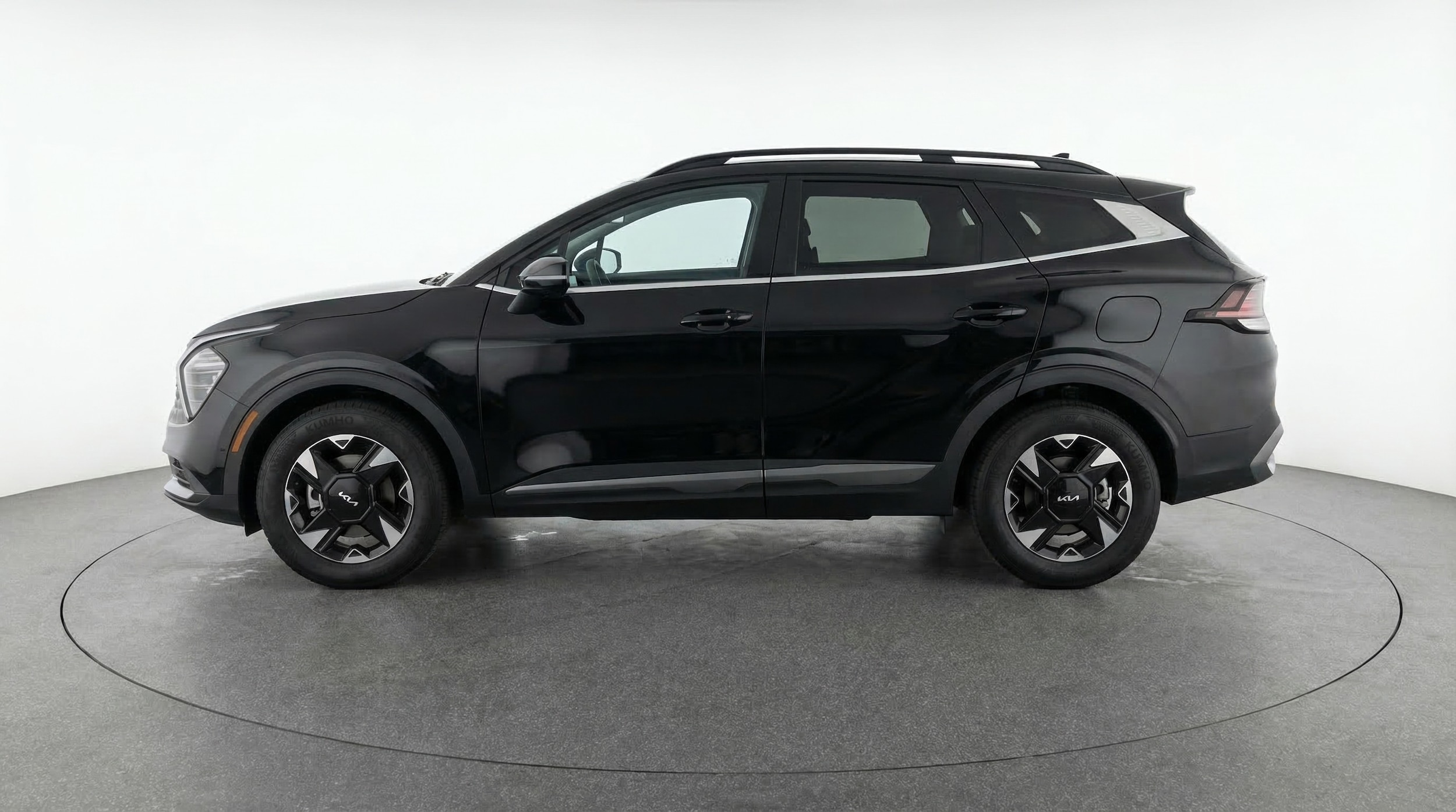 Thumbnail: 2026 Kia Sportage - 4