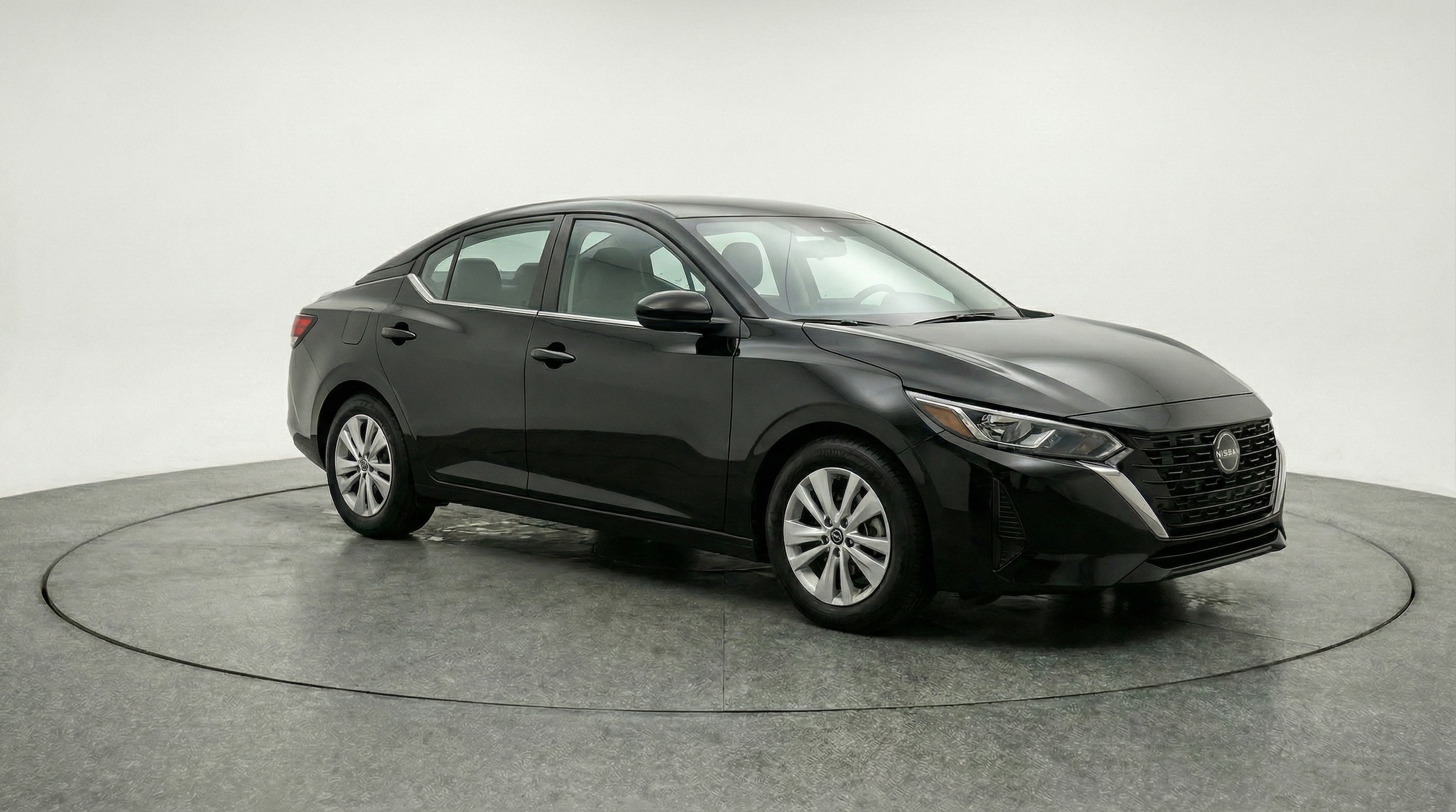 Thumbnail: 2025 Nissan Sentra - 1