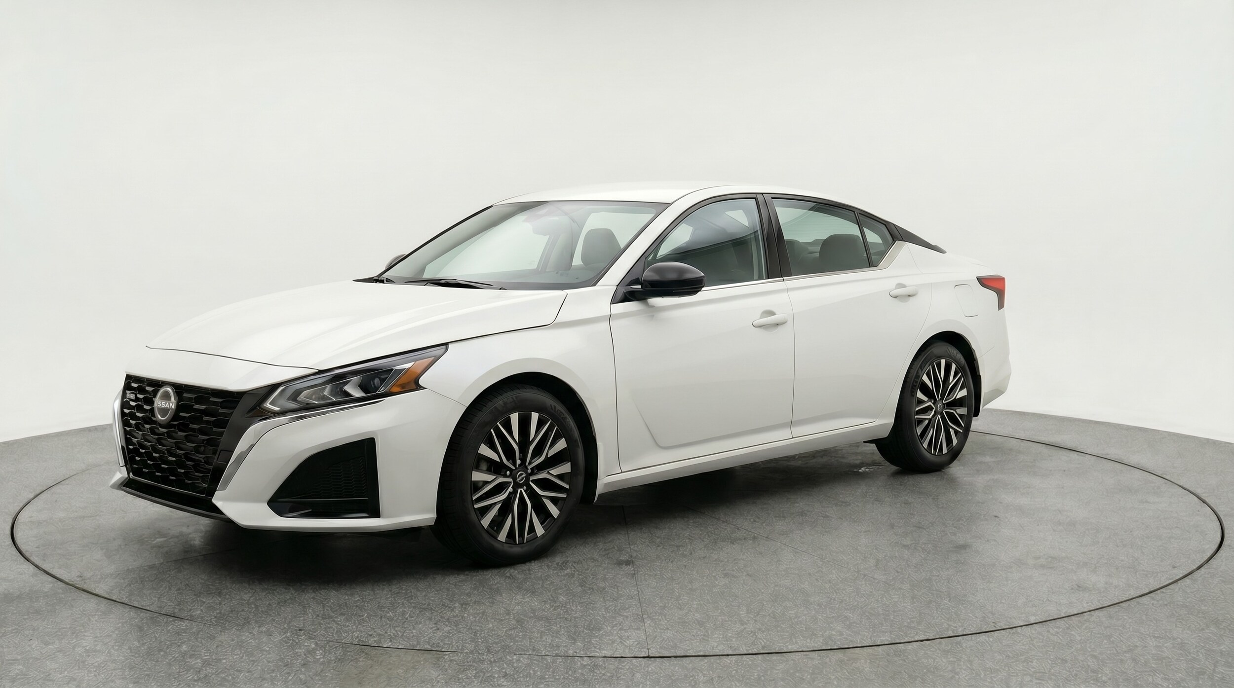 Thumbnail: 2026 Nissan Altima - 3