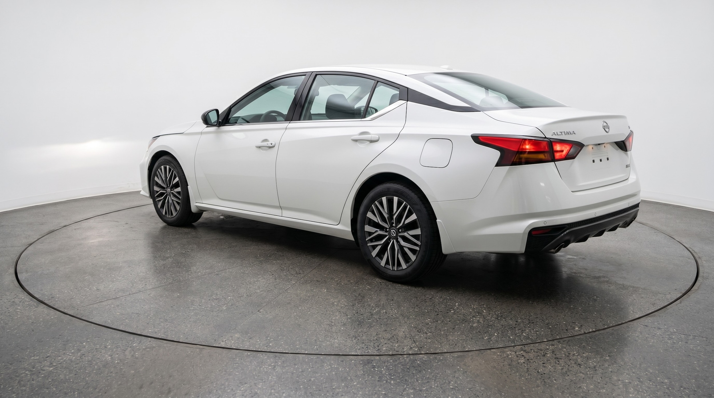 Thumbnail: 2026 Nissan Altima - 5