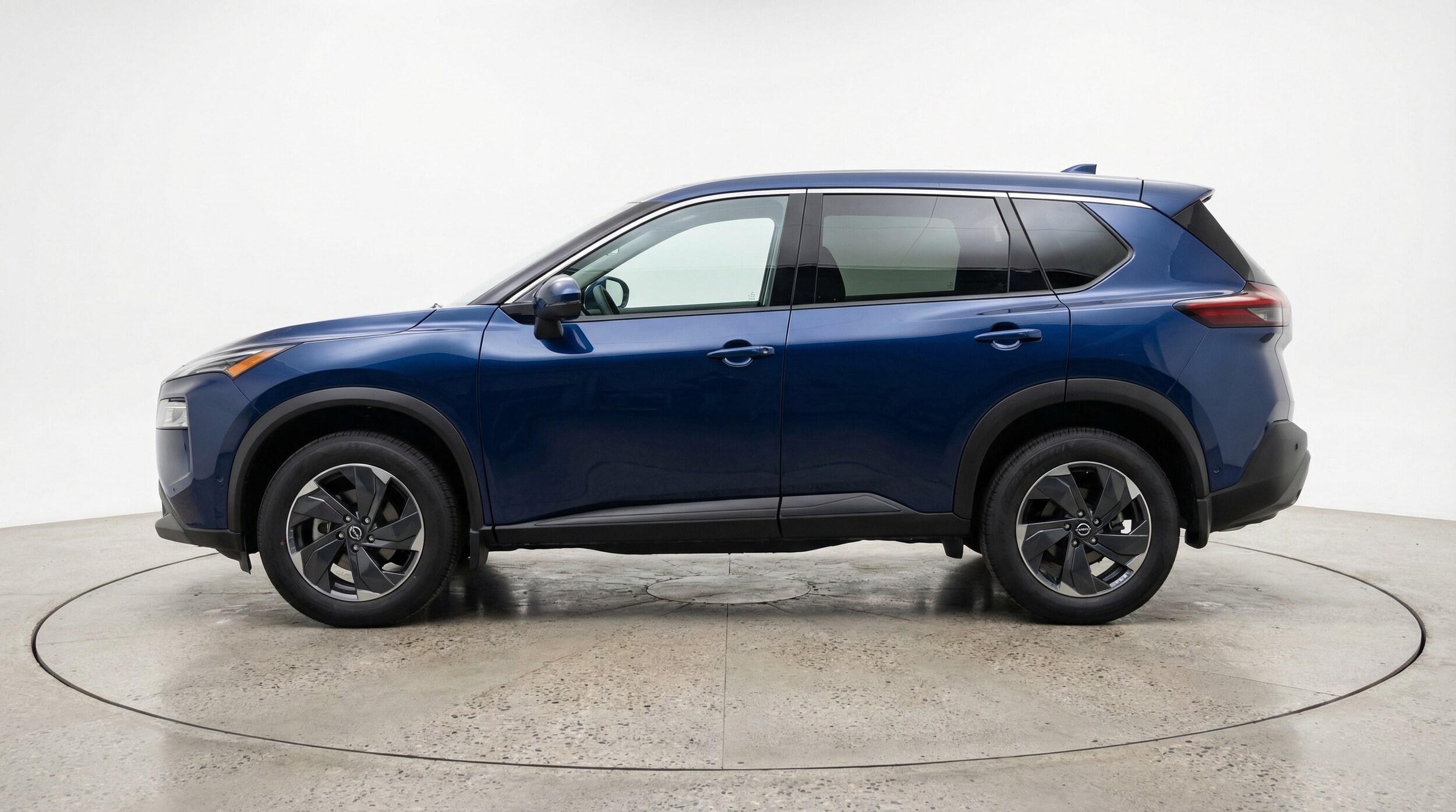 Thumbnail: 2025 Nissan Rogue - 4
