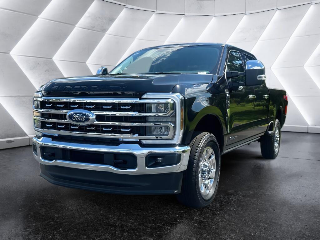 New 2026 Ford F-350 Lariat Crew Cab