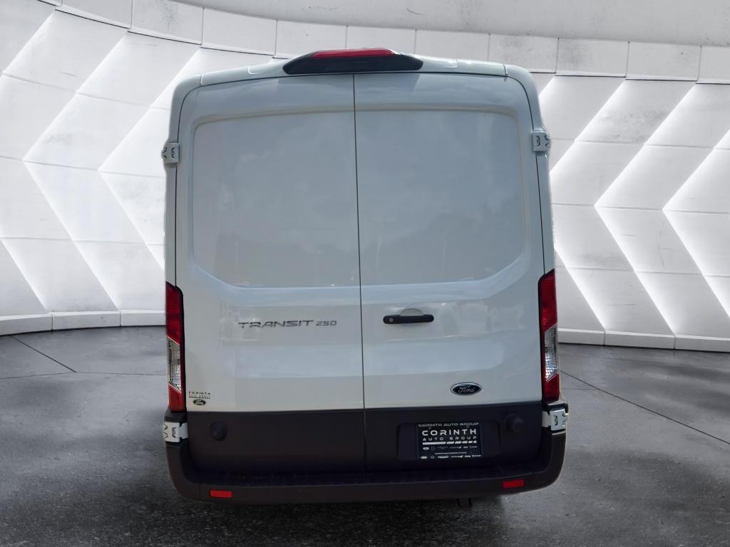 2025 Ford Transit Cargo Van photo 2