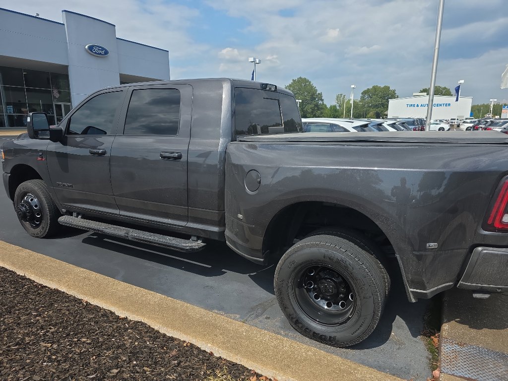 2024 Ram 3500 Laramie photo 2