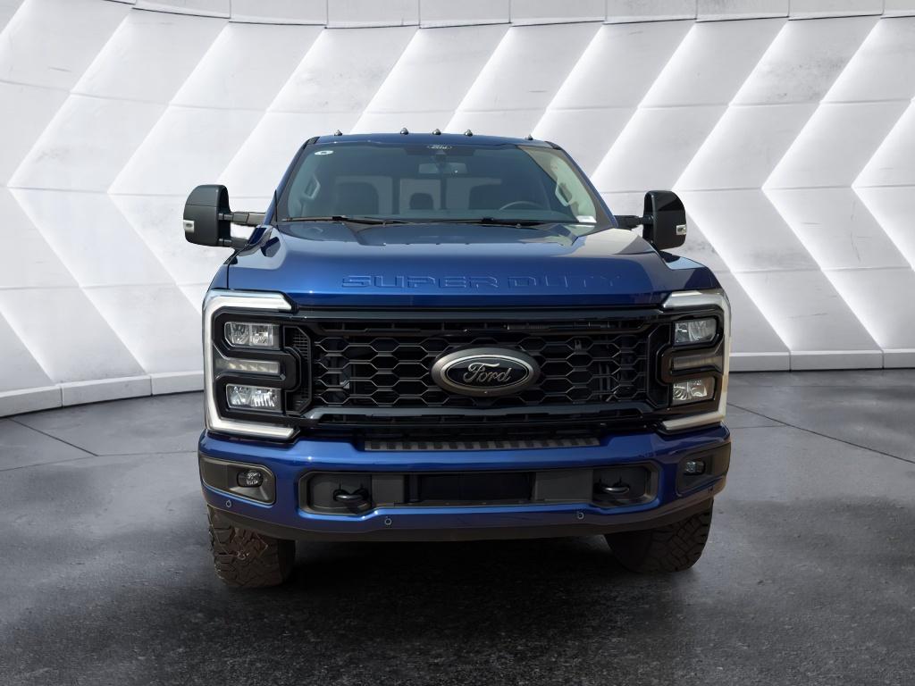 2026 Ford F-250 Lariat photo 2