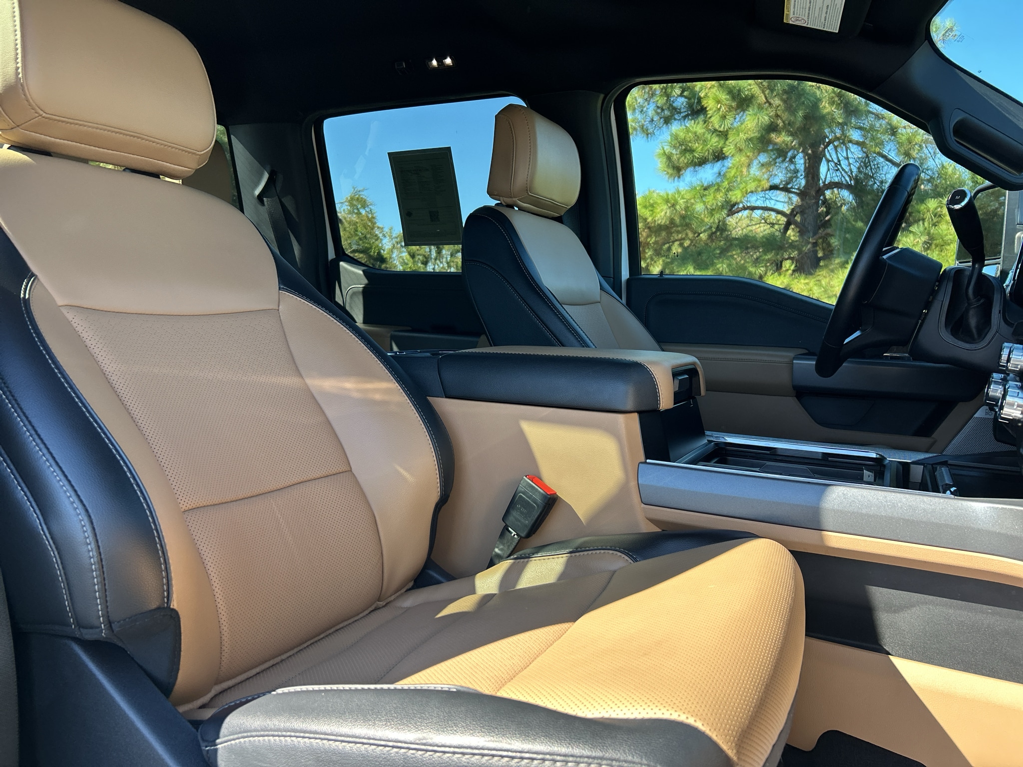 2024 Ford F-250 Super Duty Lariat - Photo 10