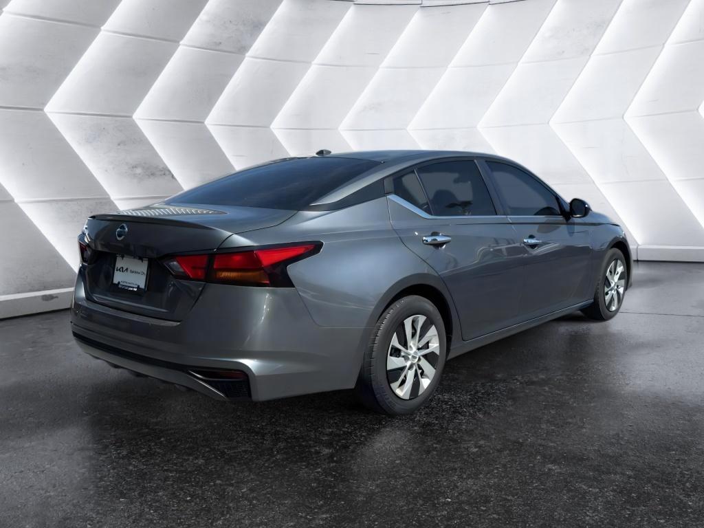 2020 Nissan Altima 2.5 S photo 3