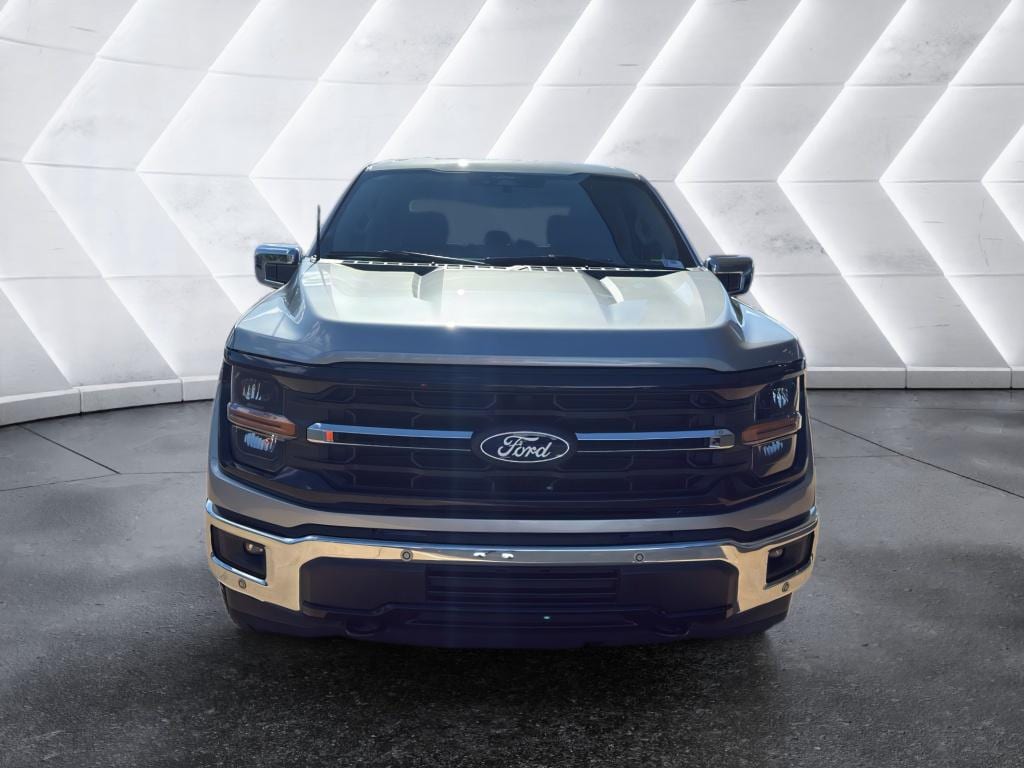 New 2025 Ford F-150 XLT Crew Cab