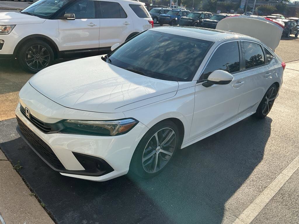 2024 Honda Civic Touring photo 2