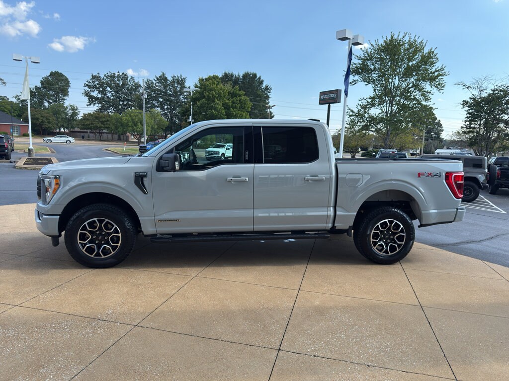2023 Ford F-150 XLT photo 3