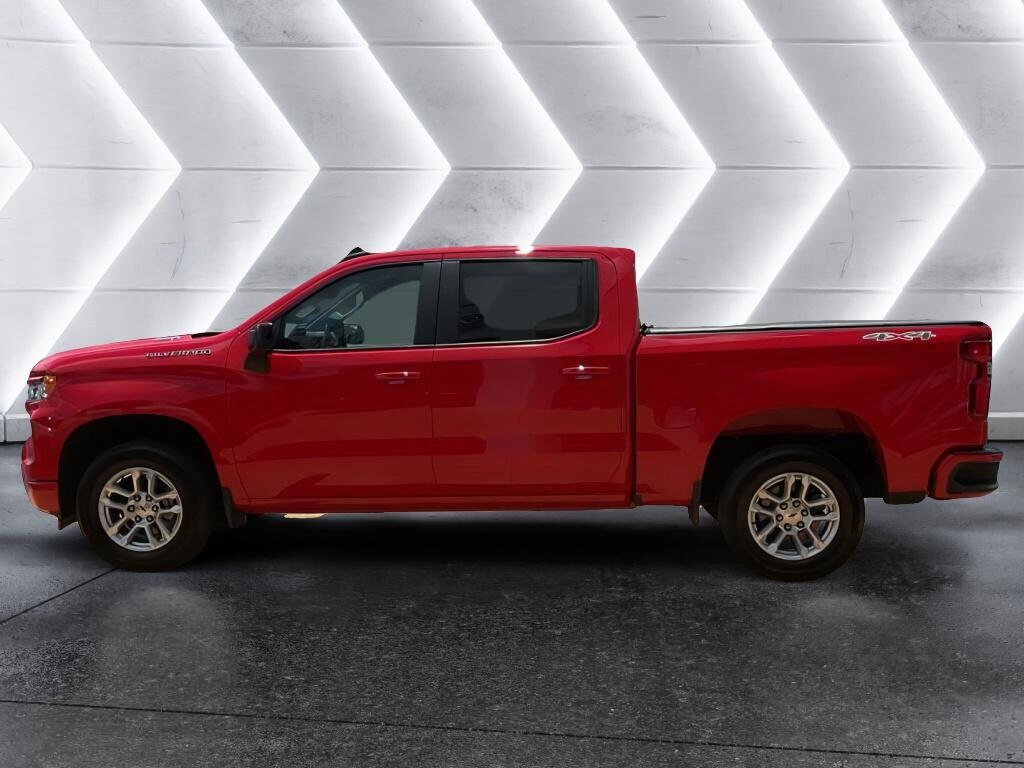 2023 Chevrolet Silverado 1500 RST photo 3