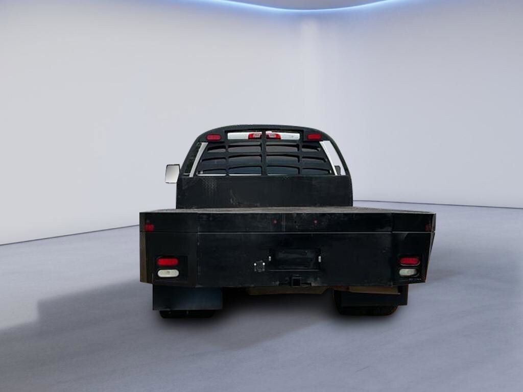 2015 Chevrolet Silverado 3500HD photo 4