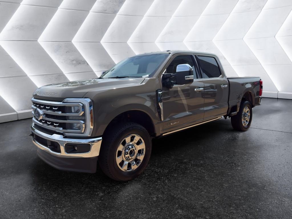 New 2026 Ford F-350 Lariat Crew Cab