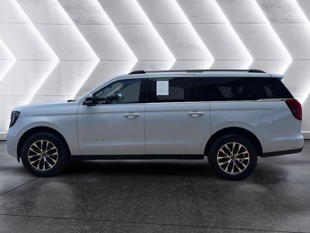 Used 2025 Ford Expedition MAX Platinum Sport Utility