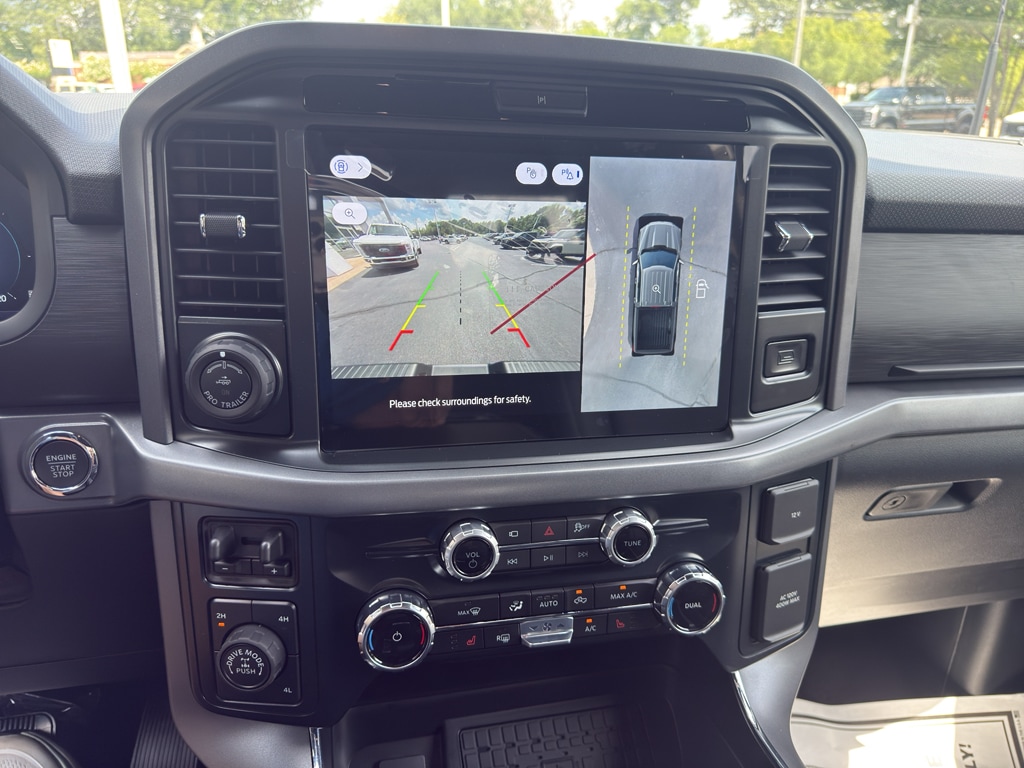 2025 Ford F-150 XLT - Photo 18