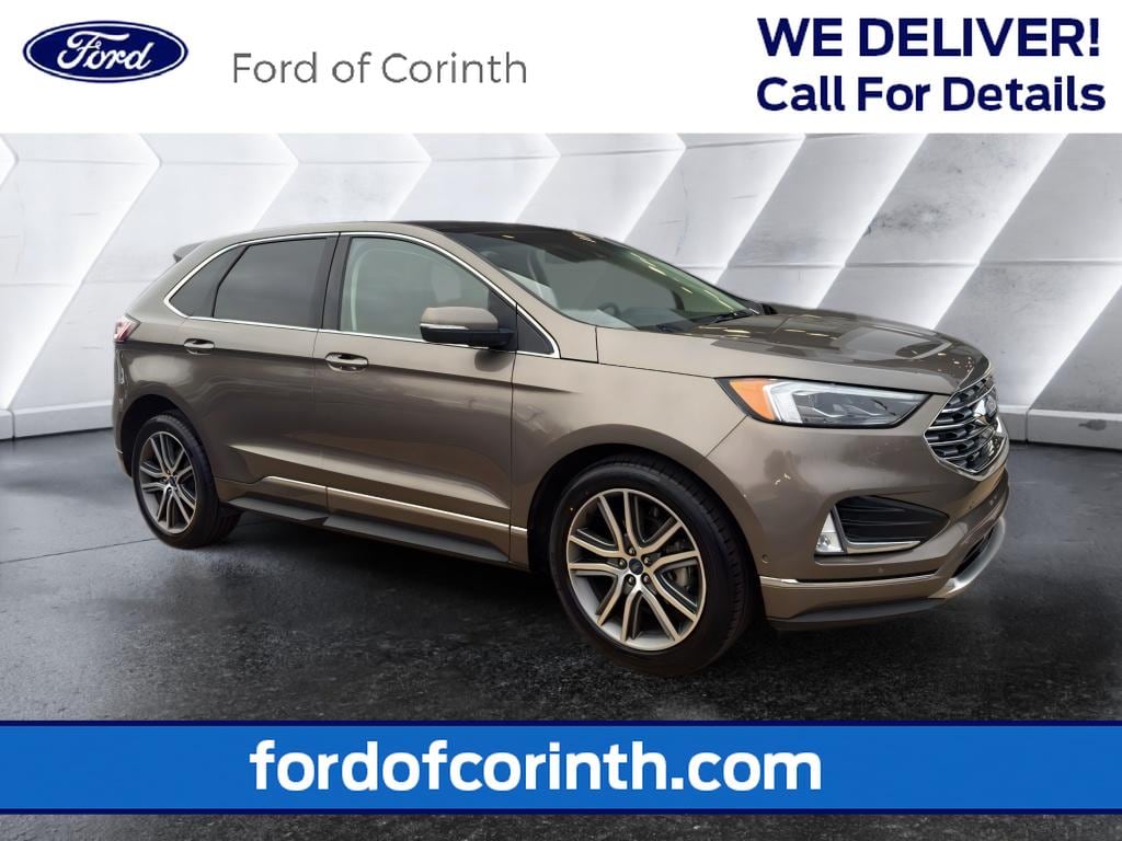 2019 Ford Edge Titanium's photo