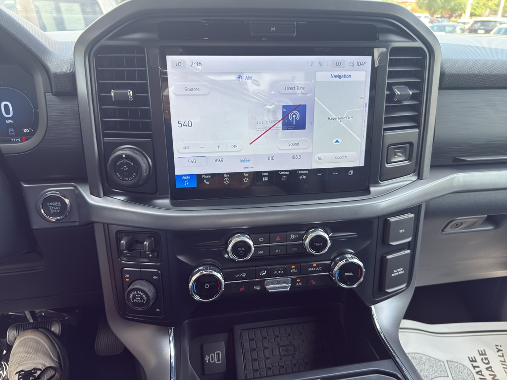 2025 Ford F-150 XLT - Photo 17