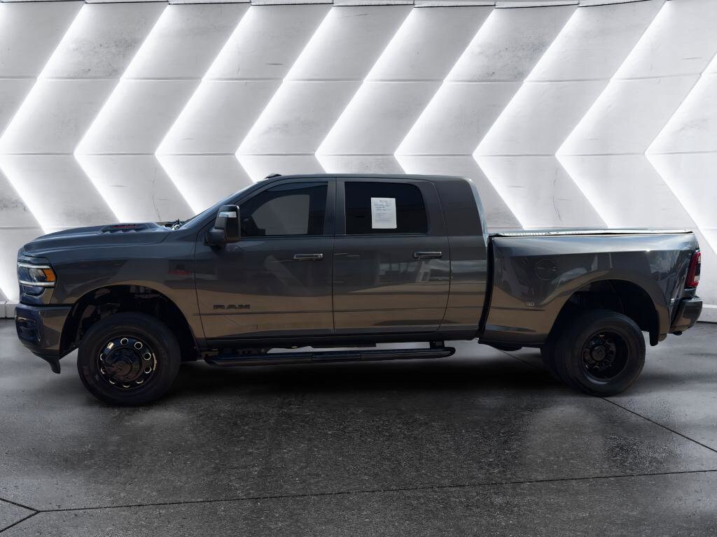 2024 Ram 3500 Laramie photo 2